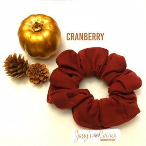 Fall Scrunchies • Cranberry Scrunchie • Knit Scrunchie